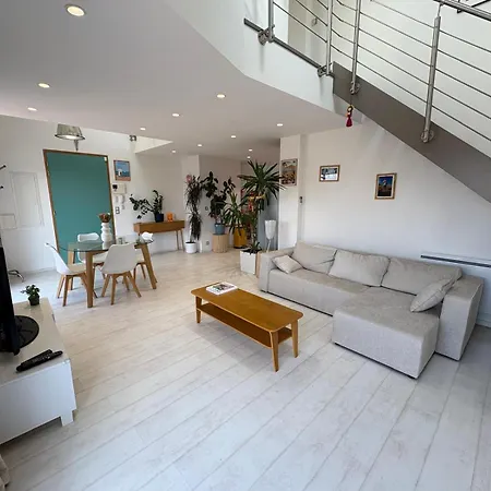 T4 En Duplex Avec Grande Terrasse Et Petite Vue * Valras-Plage